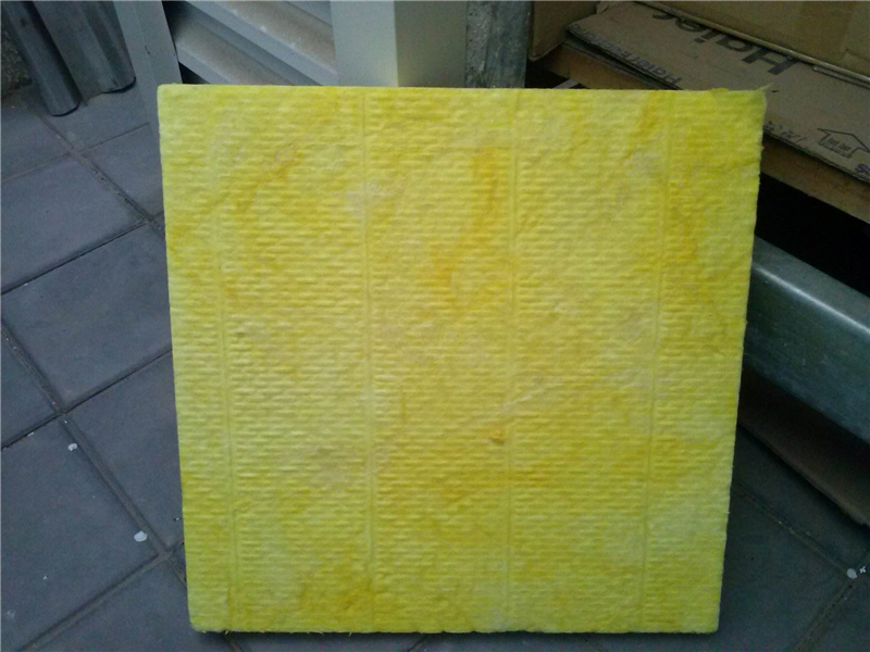 深圳專(zhuān)用玻璃棉氈生產(chǎn)基地 獨山子高溫玻璃棉卷氈